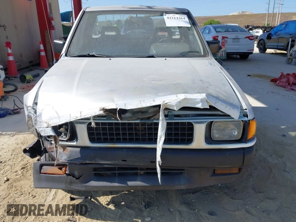1990 Isuzu Pickup S z VIN JAACL11L6L7206171, wystawiony jako IAAI lot #42214364 z przebiegiem 75 057 mil mil oraz . Historia ofert i sprzedaży dostępna na DreamBid. Obrazek 6.