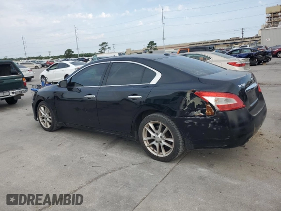 2010 Nissan Maxima SV z VIN 1N4AA5AP5AC856264, wystawiony jako Copart lot #57866675 z przebiegiem 124 448 mil mil oraz Czysty tytuł • Clean title. Historia ofert i sprzedaży dostępna na DreamBid. Obrazek 2.