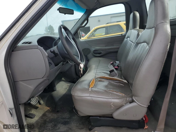 1997 Ford F-150 Standard with VIN 1FTDF1728VKA23017, listed as a Copart auction lot 47320825 with 50,870 mi miles and Clean Title. Bid and sale history available at carsss.com. Image 7.