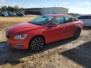 2018 Volvo S60 Dynamic with VIN YV126MFL1J2465855, listed as a Copart auction lot 84532164 with 99,373 mi miles and Salvage Title. Bid and sale history available at carsss.com. Image 1.