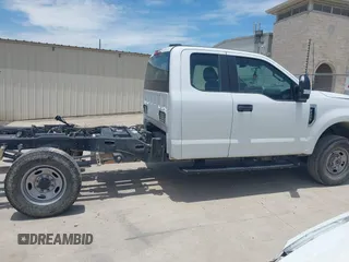 2022 Ford F-250 XL with VIN 1FD7X2B68NEF85052, listed as a IAAI auction lot 42735798 with 152,591 mi miles and . Bid and sale history available at DreamBid. Image 13.