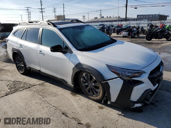 2025 Subaru Outback Onyx Edition with VIN 4S4BTALC4S3131263, listed as a Copart auction lot 44651635 with 788 mi miles and Salvage Title. Bid and sale history available at carsss.com. Image 4.