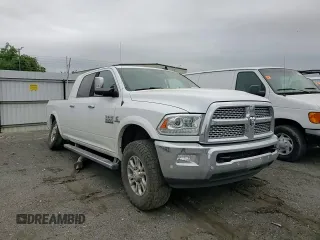 2016 Ram 2500 Laramie z VIN 3C6UR5NL3GG229955, wystawiony jako Copart lot #53573345 z przebiegiem 177 314 mil mil oraz Szkoda całkowita • Salvage title. Historia ofert i sprzedaży dostępna na DreamBid. Obrazek 13.