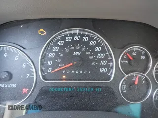 2008 GMC Envoy Denali with VIN 1GKES63M982258281, listed as a IAAI auction lot 42022548 with 265,129 mi miles. Bid and sale history available at carsss.com. Image 7.