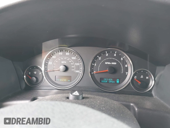 2006 Jeep Commander with VIN 1J8HG48K76C318211, listed as a IAAI auction lot 42283615 with 159,470 mi miles and . Bid and sale history available at DreamBid. Image 7.