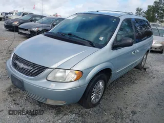 2001 Chrysler Town & Country Limited with VIN 2C8GP64L71R299459, listed as a IAAI auction lot 41715441 with 305,809 mi miles. Bid and sale history available at carsss.com. Image 2.