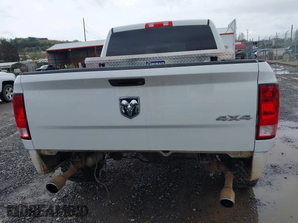 2017 Ram 1500 Express with VIN 3C6RR7KT2HG618335, listed as a IAAI auction lot 41971428 with 142,308 mi miles and . Bid and sale history available at DreamBid. Image 17.