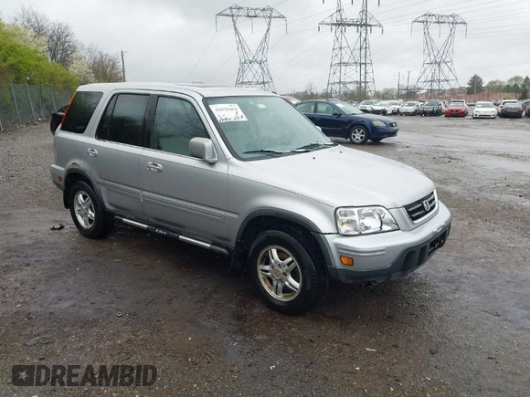 2001 Honda CR-V SE with VIN JHLRD187X1C011271, listed as a IAAI auction lot 42030464 with 194,871 mi miles. Bid and sale history available at carsss.com. Image 1.
