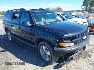 2002 Chevrolet Suburban LT with VIN 3GNFK16Z52G264577, listed as a IAAI auction lot 41881062 with 321,321 mi miles. Bid and sale history available at carsss.com. Image 1.