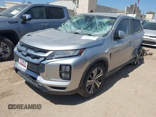 2021 Mitsubishi Outlander SE z VIN JA4APVAU3MU018743, wystawiony jako IAAI lot #42002286 z przebiegiem 97 069 mil mil oraz . Historia ofert i sprzedaży dostępna na DreamBid. Obrazek 2.