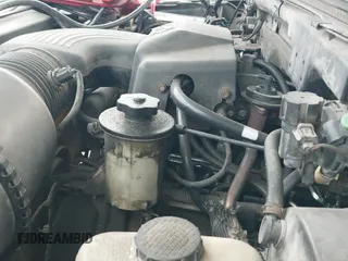 2002 Ford F-150 XL z VIN 1FTPF17L22NA33980, wystawiony jako IAAI lot #41968252 z przebiegiem Nie podano mil oraz . Historia ofert i sprzedaży dostępna na DreamBid. Obrazek 13.