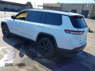 2023 Jeep Grand Cherokee Limited with VIN 1C4RJKBGXP8892800, listed as a IAAI auction lot 42161939 with Not provided miles and . Bid and sale history available at DreamBid. Image 3.