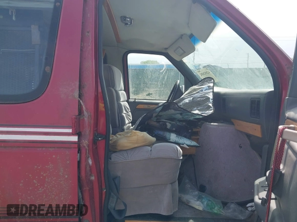 1993 Ford Econoline Cargo with VIN 1FDEE14N6PHB08293, listed as a IAAI auction lot 42052692 with Not Provided miles. Bid and sale history available at carsss.com. Image 5.