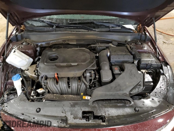 2017 Kia Optima LX z VIN 5XXGT4L3XHG142837, wystawiony jako Copart lot #55059965 z przebiegiem 135 651 mil mil oraz Szkoda całkowita • Salvage title. Historia ofert i sprzedaży dostępna na DreamBid. Obrazek 11.