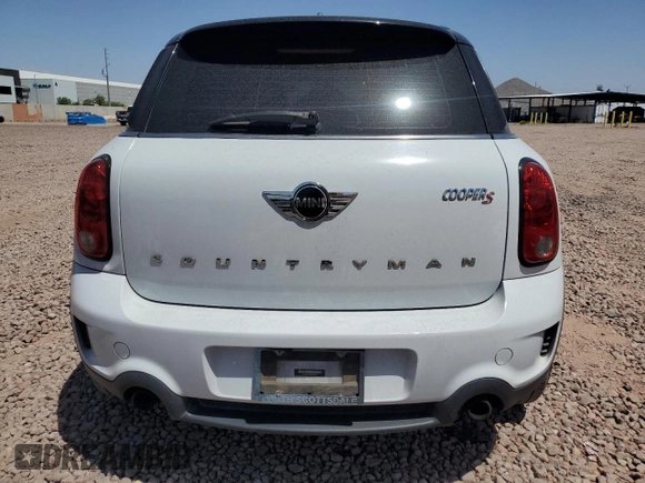 2016 MINI Countryman S with VIN WMWZC3C58GWT09694, listed as a Copart auction lot 57113235 with 126,082 mi miles and Salvage title. Bid and sale history available at DreamBid. Image 6.