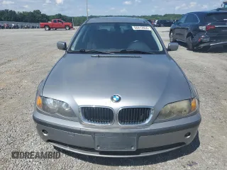 2005 BMW 3 Series 325i with VIN WBAET37445NJ84826, listed as a Copart auction lot 66812854 with 173,675 mi miles and Clean Title. Bid and sale history available at carsss.com. Image 5.