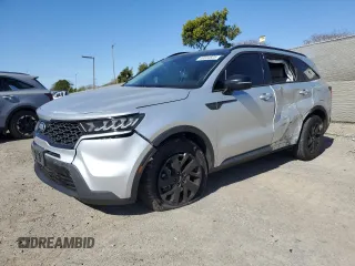 2021 Kia Sorento S z VIN 5XYRLDLC8MG007922, wystawiony jako Copart lot #49844825 z przebiegiem 99 292 mil mil oraz Szkoda całkowita • Salvage title. Historia ofert i sprzedaży dostępna na DreamBid. Obrazek 1.