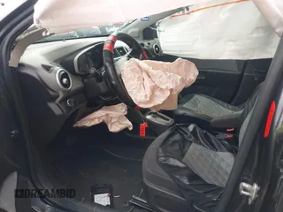 2018 Chevrolet Sonic LT z VIN 1G1JD5SG9J4123931, wystawiony jako IAAI lot #42066158 z przebiegiem 94 959 mil mil oraz . Historia ofert i sprzedaży dostępna na DreamBid. Obrazek 5.