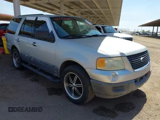 2004 Ford Expedition XLS z VIN 1FMRU13W04LA74231, wystawiony jako IAAI lot #42387482 z przebiegiem Nie podano mil oraz . Historia ofert i sprzedaży dostępna na DreamBid. Obrazek 1.