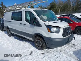 2016 Ford Transit Cargo with VIN 1FTYE2YM3GKA97698, listed as a IAAI auction lot 41524821 with Not Provided miles. Bid and sale history available at carsss.com. Image 1.