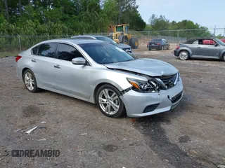 2017 Nissan Altima SL with VIN 1N4BL3AP1HC109788, listed as a IAAI auction lot 42013892 with 208,117 mi miles and . Bid and sale history available at DreamBid. Image 1.