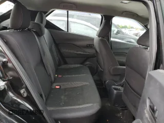 2019 Nissan Kicks SR z VIN 3N1CP5CU5KL506016, wystawiony jako Copart lot #54432185 z przebiegiem 134 553 mil mil oraz Szkoda całkowita • Salvage title. Historia ofert i sprzedaży dostępna na DreamBid. Obrazek 11.