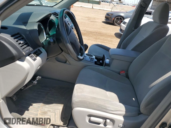 2010 Toyota Highlander with VIN 5TDBK3EH1AS033378, listed as a Copart auction lot 62781295 with 189,082 mi miles and Salvage title. Bid and sale history available at DreamBid. Image 7.