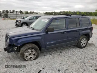 2015 Jeep Patriot Sport z VIN 1C4NJPBA6FD190521, wystawiony jako Copart lot #53051065 z przebiegiem 130 422 mil mil oraz Szkoda całkowita • Salvage title. Historia ofert i sprzedaży dostępna na DreamBid. Obrazek 1.