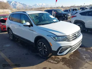 2024 Volkswagen Tiguan S with VIN 3VVFB7AX0RM081893, listed as a IAAI auction lot 41425695 with 8,187 mi miles. Bid and sale history available at carsss.com. Image 1.
