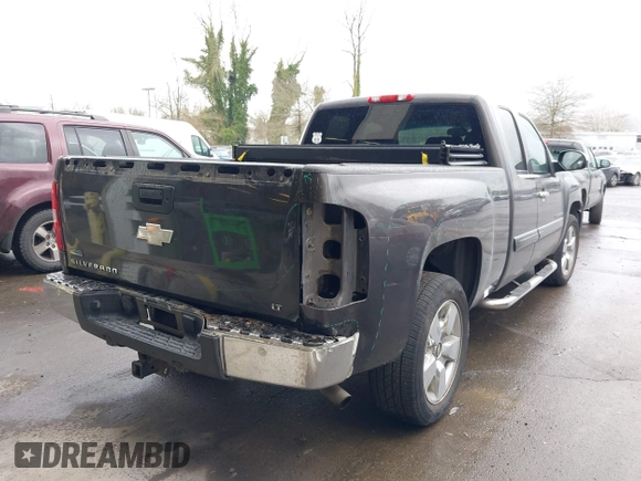 2010 Chevrolet Silverado 1500 LT with VIN 1GCSCSE03AZ202381, listed as a IAAI auction lot 41597602 with 251,154 mi miles and . Bid and sale history available at DreamBid. Image 4.