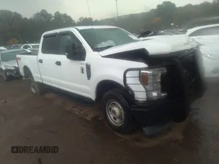 2019 Ford F-250 XL z VIN 1FT7W2B65KEE88605, wystawiony jako IAAI lot #42102647 z przebiegiem 126 369 mil mil oraz . Historia ofert i sprzedaży dostępna na DreamBid. Obrazek 1.