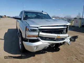 2018 Chevrolet Silverado 1500 LT with VIN 2GCVKRECXJ1106940, listed as a Copart auction lot 52320385 with 101,205 mi miles and Clean Title. Bid and sale history available at DreamBid. Image 14.
