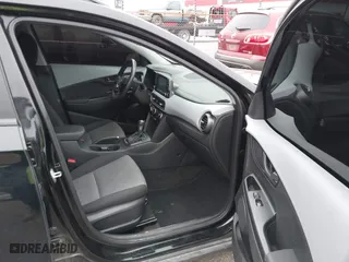 2020 Hyundai Kona SEL Plus with VIN KM8K62AA4LU428995, listed as a IAAI auction lot 41475674 with 132,304 mi miles. Bid and sale history available at carsss.com. Image 5.