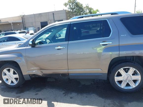 2010 GMC Terrain SLT-2 with VIN 2CTFLHEY3A6284512, listed as a IAAI auction lot 42097193 with 144,121 mi miles and . Bid and sale history available at carsss.com. Image 14.