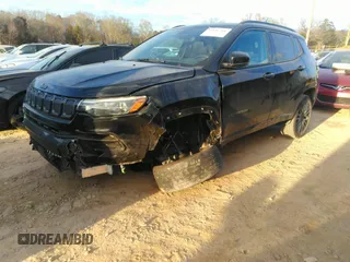 2022 Jeep Compass High Altitude with VIN 3C4NJDCB8NT121845, listed as a IAAI auction lot 41145281 with 22,848 mi miles and . Bid and sale history available at carsss.com. Image 18.