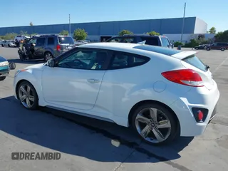 2013 Hyundai Veloster Turbo with VIN KMHTC6AE4DU158224, listed as a IAAI auction lot 42725813 with Not provided miles and . Bid and sale history available at DreamBid. Image 3.