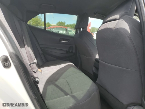 2020 Toyota Corolla Hatchback SE with VIN JTNB4RBE7L3084553, listed as a Copart auction lot 83644074 with 39,635 mi miles and Non Repairable. Bid and sale history available at carsss.com. Image 10.