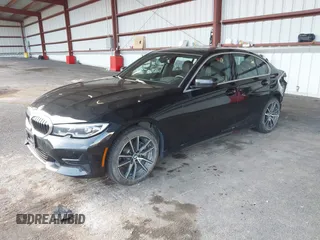 2021 BMW 3 Series 330i xDrive with VIN 3MW5R7J0XM8B58647, listed as a IAAI auction lot 42027965 with 34,230 mi miles. Bid and sale history available at carsss.com. Image 18.