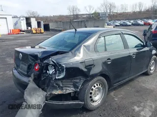 2008 Volkswagen Jetta S с VIN 3VWJZ71K68M164247, выставлен на аукционе IAAI как лот 42033103 с пробегом 168 325 миль миль и . История ставок и продаж доступна на DreamBid. Изображение 4.