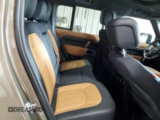 2023 Land Rover Defender X с VIN SALEX7EU8P2140939, выставлен на аукционе Copart как лот 55811195 с пробегом 33 446 миль миль и Списание • Salvage title. История ставок и продаж доступна на DreamBid. Изображение 11.