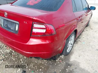 2008 Acura TL with VIN 19UUA66218A014734, listed as a IAAI auction lot 41918201 with 204,779 mi miles. Bid and sale history available at carsss.com. Image 6.