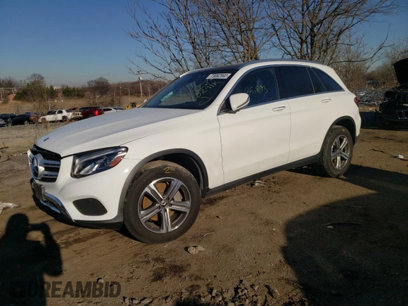 2019 Mercedes-Benz GLC with VIN WDC0G4KB1KF656137, listed as a Copart auction lot 73082562 with 35,893 mi miles. Bid and sale history available at carsss.com. Image 1.