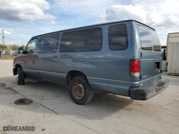 2012 Ford Econoline Wagon XL with VIN 1FBSS3BL1CDA85198, listed as a Copart auction lot 47204515 with 82,662 mi miles and Salvage Title. Bid and sale history available at carsss.com. Image 2.