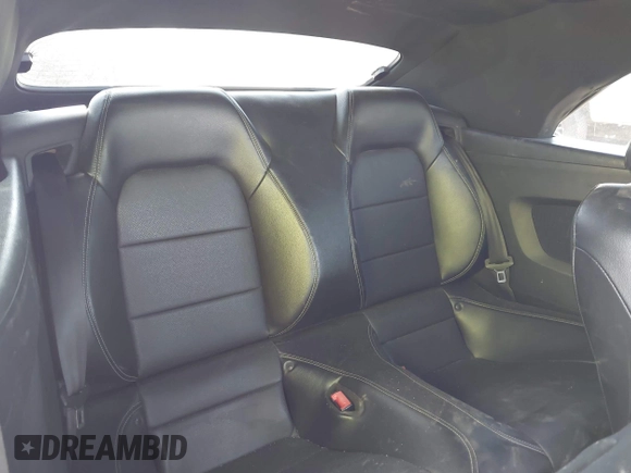 2018 Ford Mustang EcoBoost Premium with VIN 1FATP8UH5J5111337, listed as a IAAI auction lot 42242946 with 145,697 mi miles and . Bid and sale history available at DreamBid. Image 8.