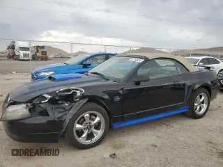 2002 Ford Mustang GT Deluxe z VIN 1FAFP45X62F162398, wystawiony jako Copart lot #63150934 z przebiegiem 167 110 mil mil oraz Szkoda całkowita • Salvage title. Historia ofert i sprzedaży dostępna na DreamBid. Obrazek 1.