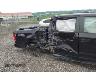2020 Ford F-150 XL z VIN 1FTEW1EP4LKD15618, wystawiony jako IAAI lot #42367235 z przebiegiem 70 120 mil mil oraz . Historia ofert i sprzedaży dostępna na DreamBid. Obrazek 6.