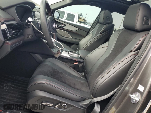 2024 Acura MDX w/A-Spec Package with VIN 5J8YE1H02RL019726, listed as a Copart auction lot 41755585 with 4,798 mi miles and Salvage Title. Bid and sale history available at carsss.com. Image 7.