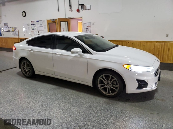 2019 Ford Fusion SEL with VIN 3FA6P0CDXKR118649, listed as a Copart auction lot 43173925 with 111,732 mi miles and Clean Title. Bid and sale history available at carsss.com. Image 4.