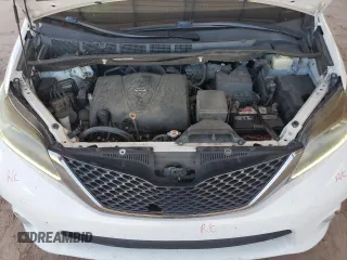 2017 Toyota Sienna SE with VIN 5TDXZ3DC4HS830936, listed as a Copart auction lot 62111205 with 154,665 mi miles and Salvage title. Bid and sale history available at DreamBid. Image 12.