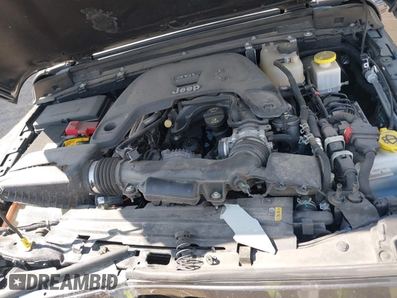 2021 Jeep Gladiator High Altitude z VIN 1C6HJTFG1ML597581, wystawiony jako IAAI lot #42191690 z przebiegiem 47 740 mil mil oraz . Historia ofert i sprzedaży dostępna na DreamBid. Obrazek 10.